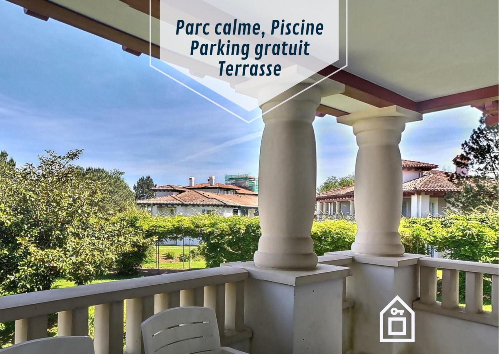 Hasparren-121 T2 Terrasse Et Piscine Urrugne Bagian luar foto